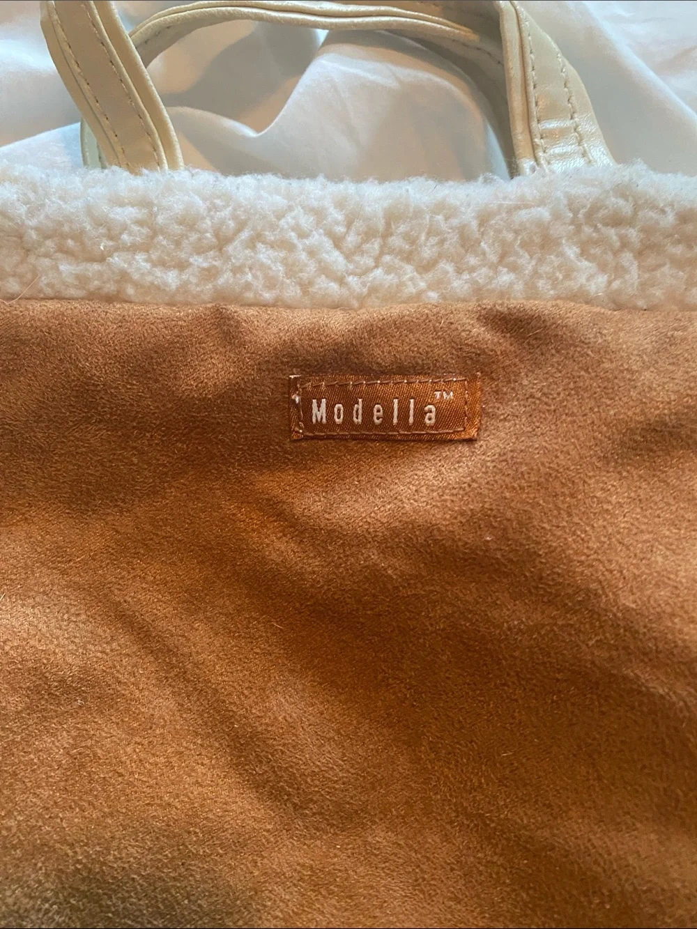 Tan Modella hand bag with change purse